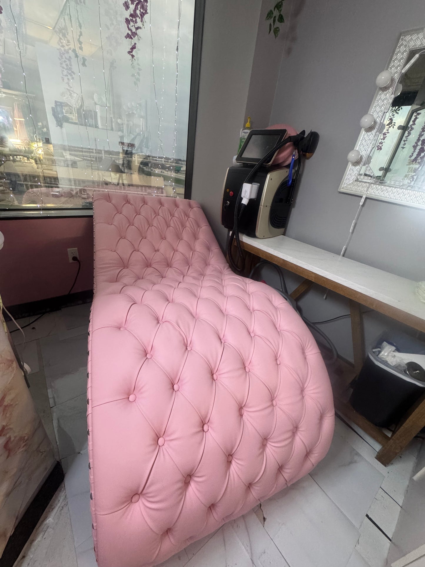 Pink Tufted Leather Eye Lash Bed